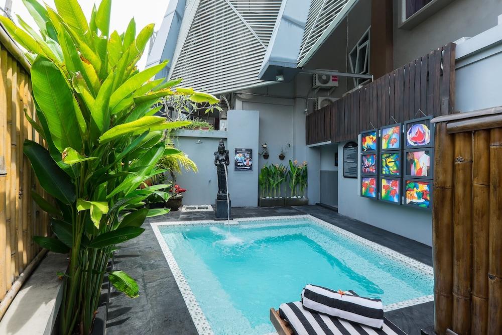 Hotel Neo - Kuta, Jelantik Legian  Exterior photo