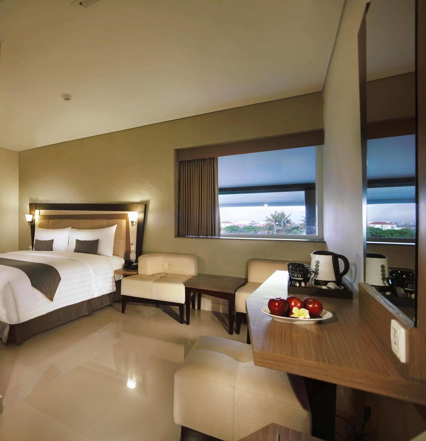 Hotel Neo - Kuta, Jelantik Legian  Exterior photo